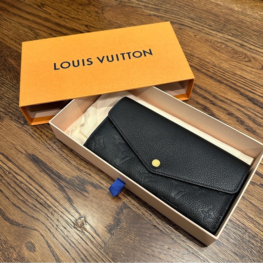 Louis Vuitton Sarah Wallet Monogram Empreinte Leather Black